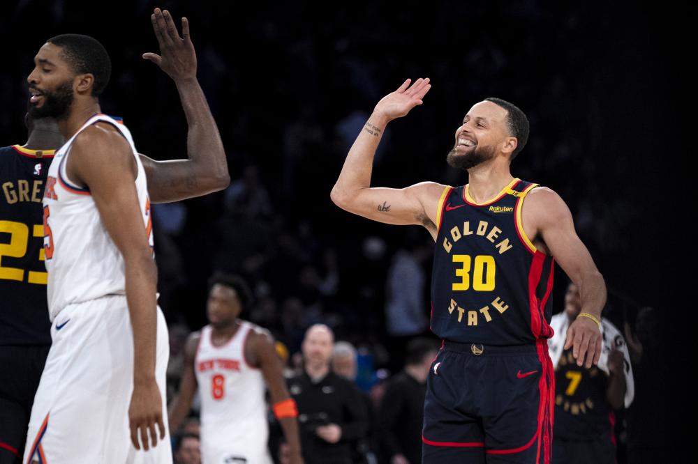 詹姆斯已经 詹姆斯已经