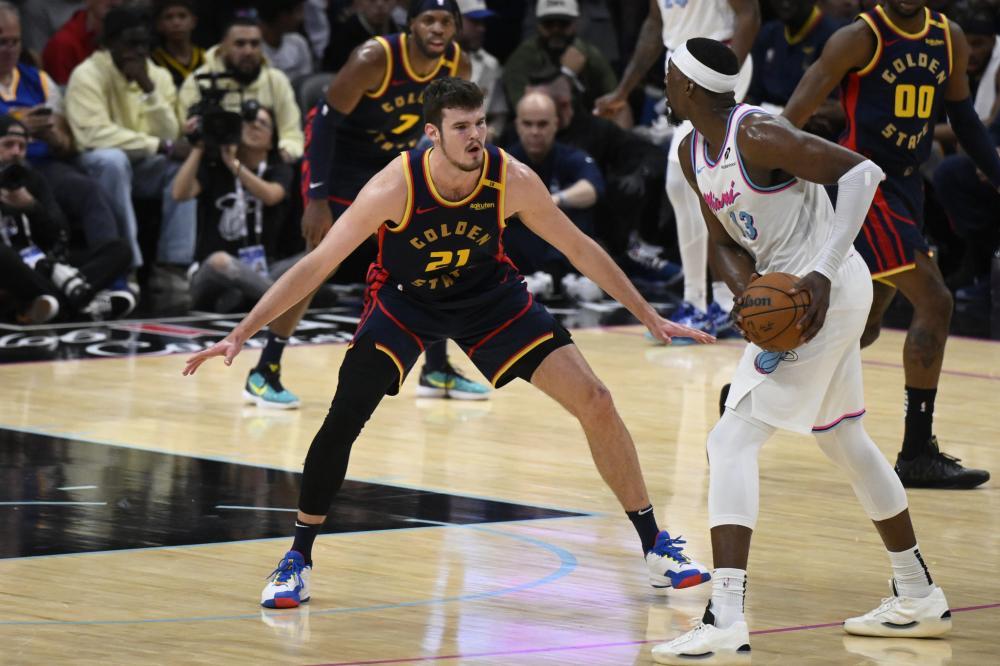 力较弱的球 力较弱的球