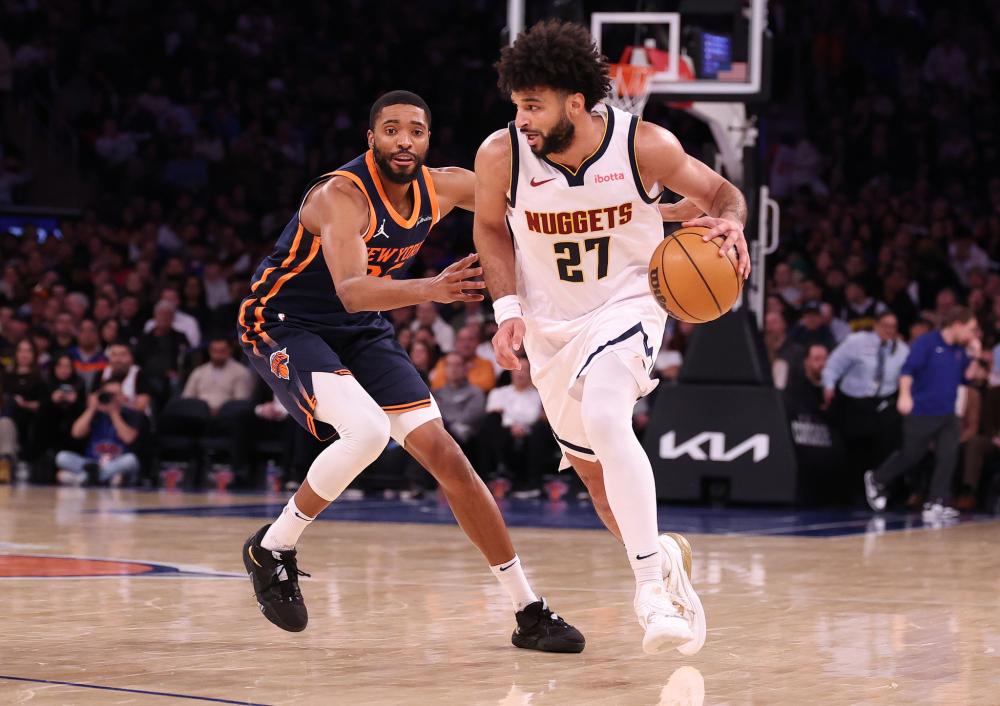 篮球场上的 篮球场上的