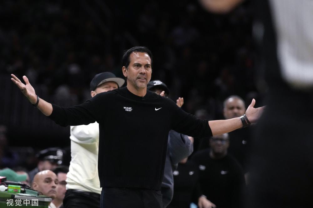 在足坛这个 在足坛这个