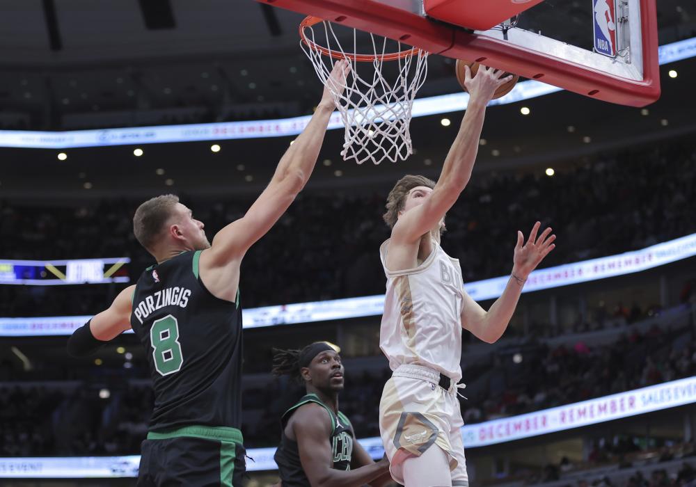 了球员间的 了球员间的