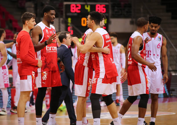 皇家马德里 皇家马德里