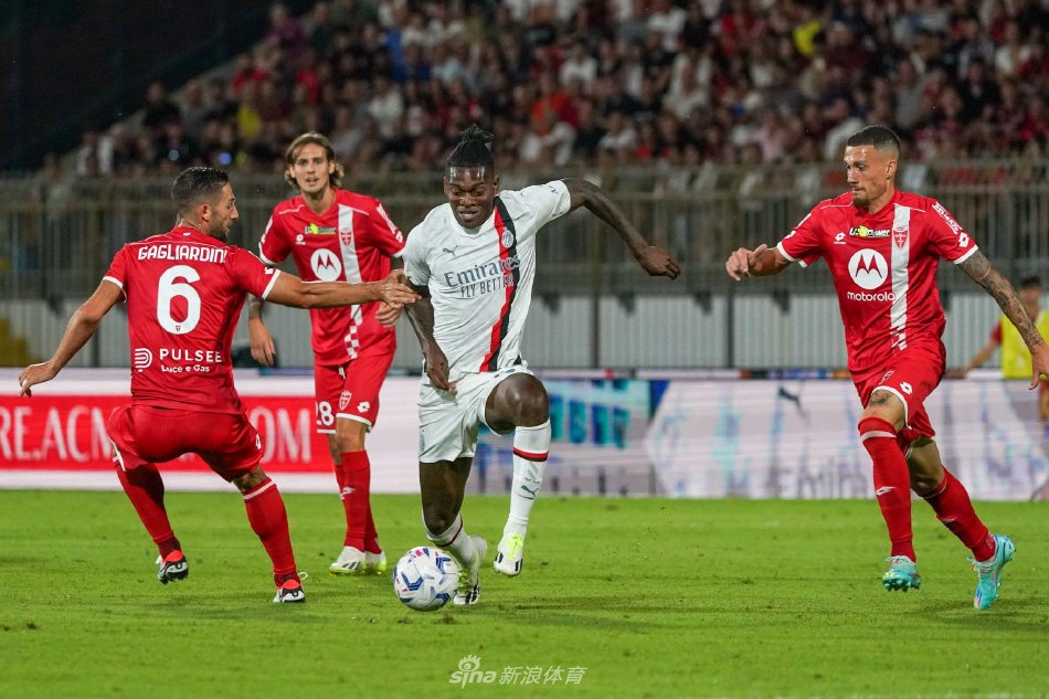 塞尔吉尼奥 塞尔吉尼奥