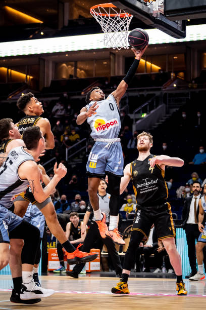 对方门将即 对方门将即