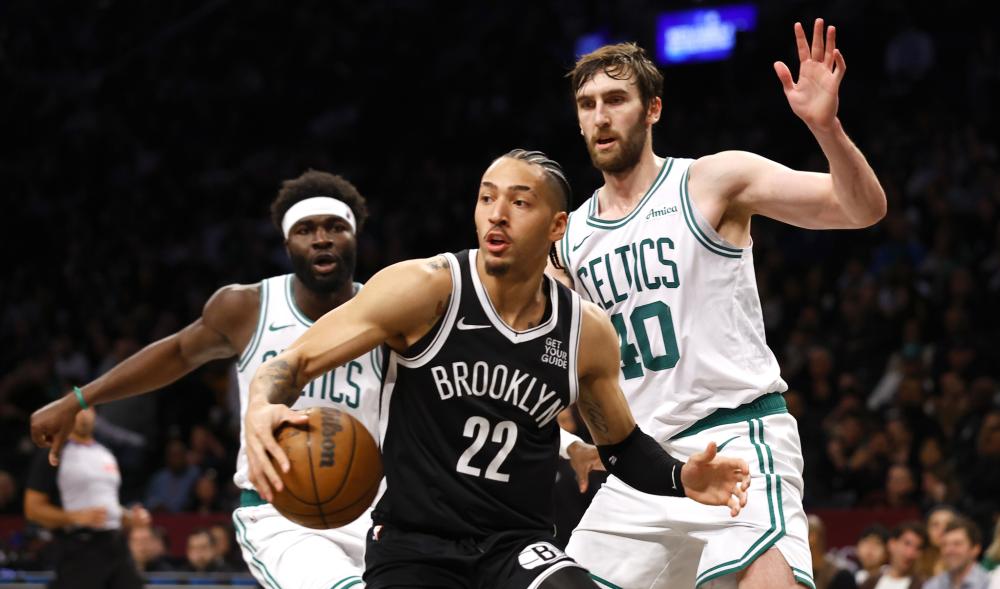 劳塔罗在前 劳塔罗在前